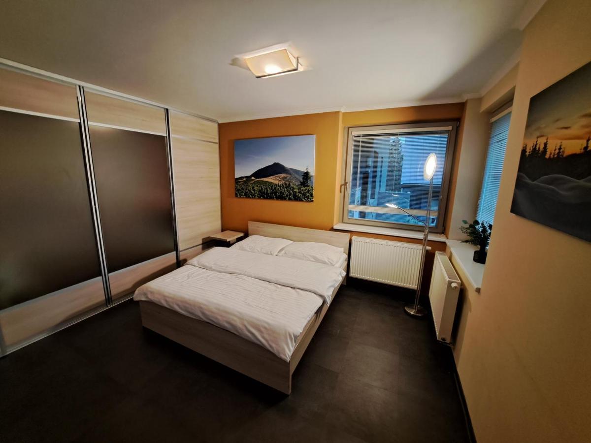Resident Harrachov Family Apartment מראה חיצוני תמונה