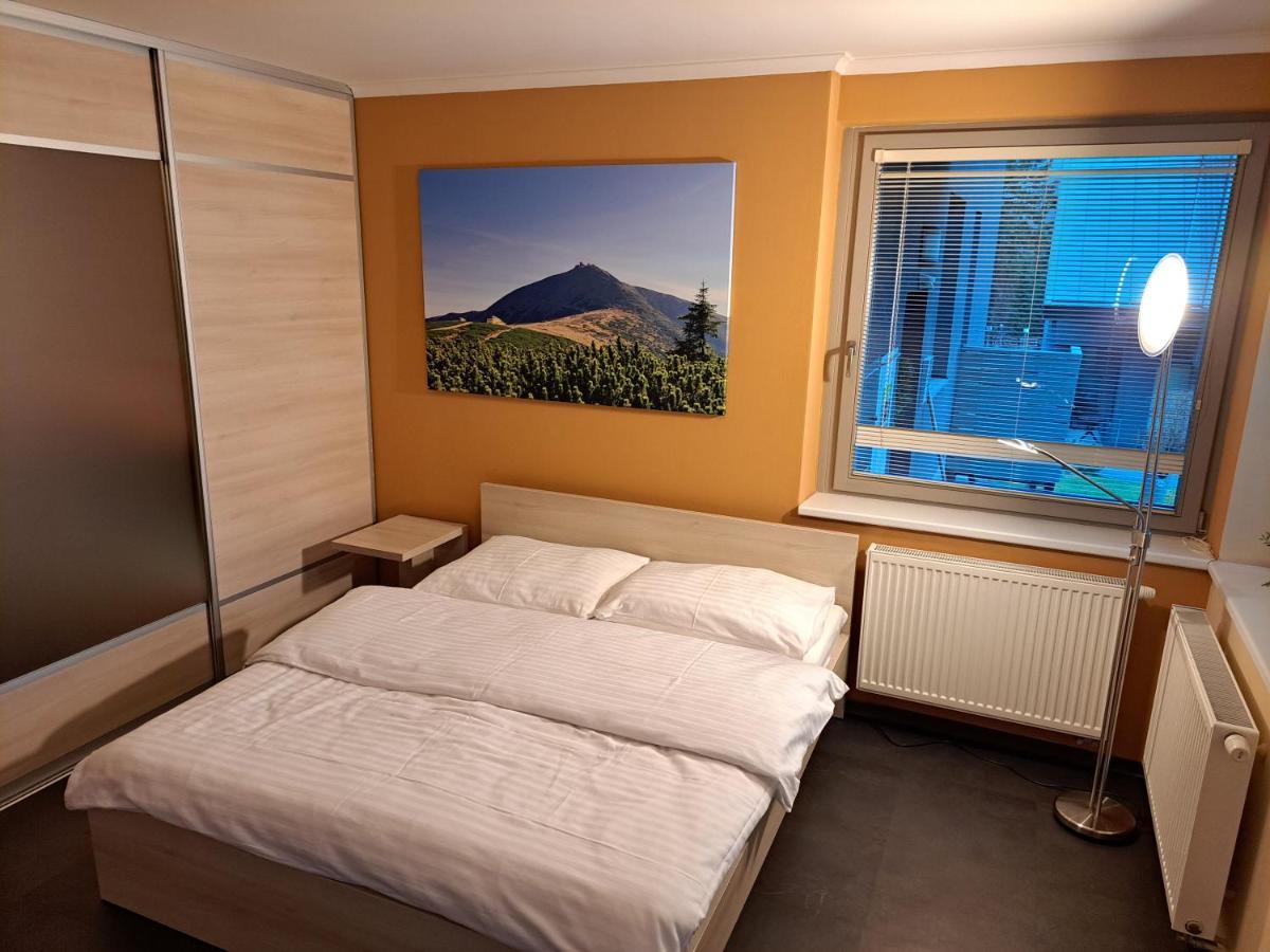 Resident Harrachov Family Apartment מראה חיצוני תמונה